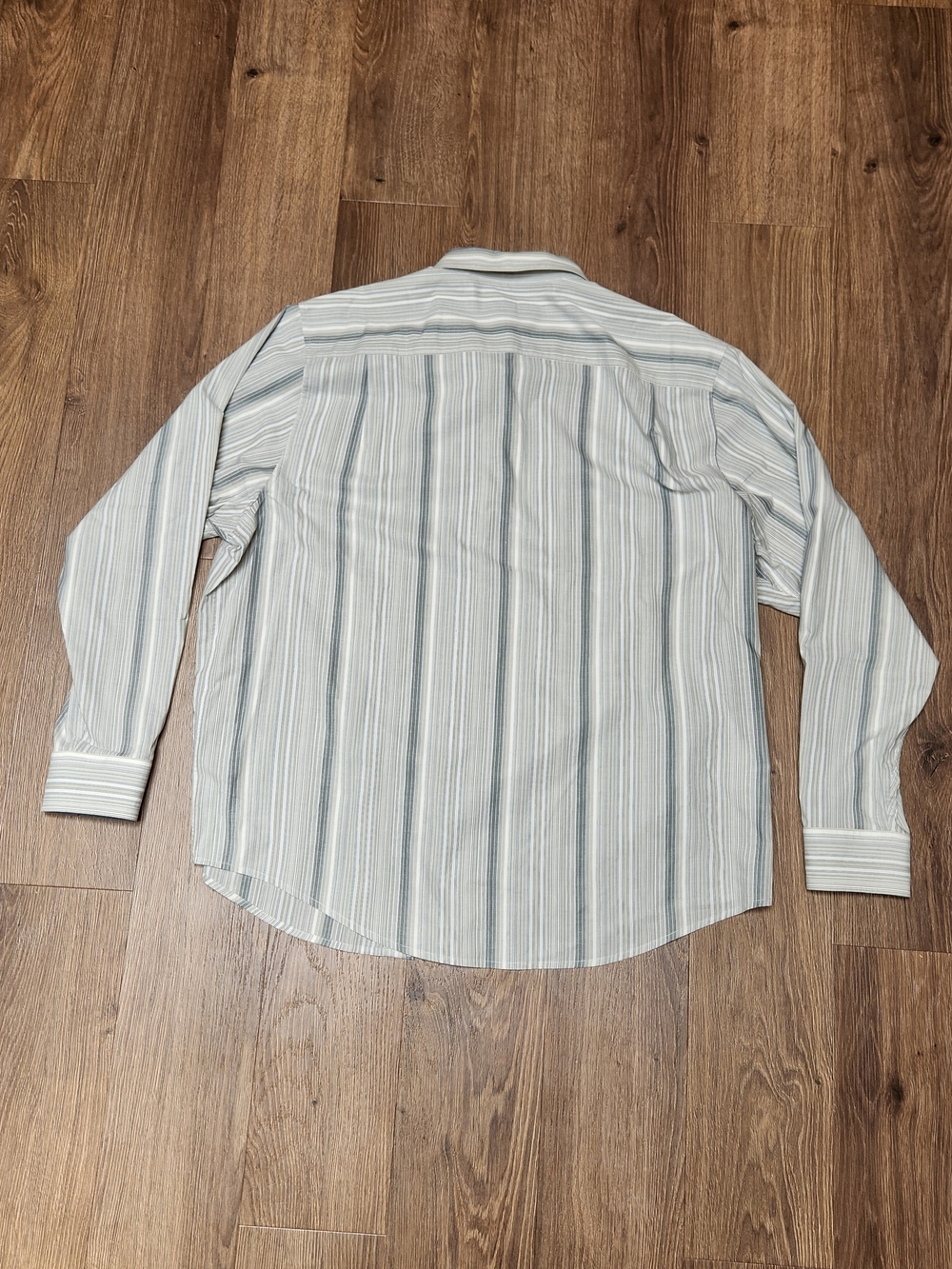 Tommy Bahama IslandZone Gray Striped Button Down Long Sleeve Shirt XXL - Picture 2 of 6
